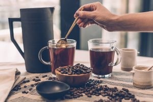 cara-membuat-kopi-yang-sempurna-di-rumah-tips-dan-trik-dari-barista-profesional
