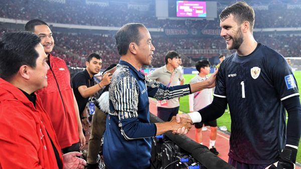 maarten-paes-kiper-andalan-dengan-potensi-besar-di-panggung-sepak-bola