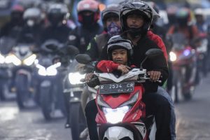 jakarta-dilanda-cuaca-ekstrem-tips-menghadapi-hujan-deras-dan-kemacetan