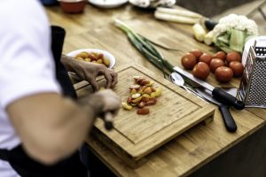 bibimbap-hidangan-tradisional-korea-dengan-harmoni-rasa-dan-warna