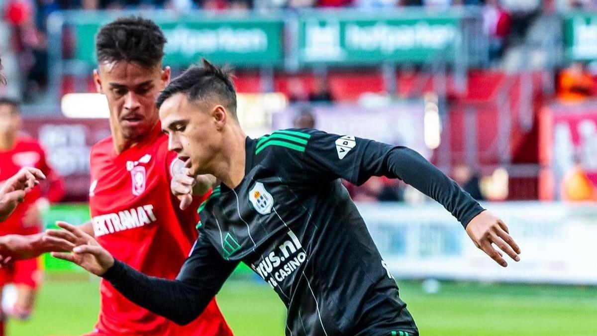 bertemu-pemain-di-sesi-latihan-kerajaan-berikan-misi-khusus-hancurkan-timnas-indonesia