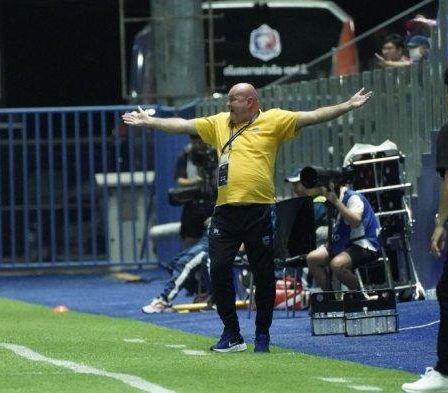 persib-bandung-imbang-lawan-port-fc-bojan-hodak-kecewa-dengan-kelengahan-pertahanan