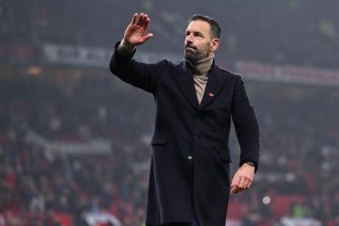 ruud-van-nistelrooy-menyelesaikan-tugas-sementara-di-manchester-united-dengan-catatan-positif