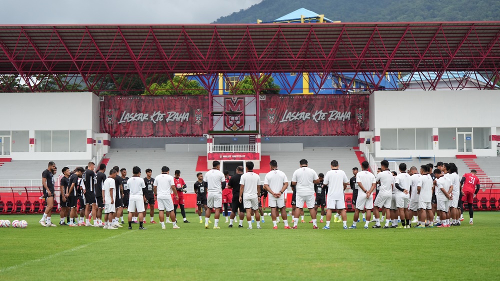 malut-united-dan-psm-makassar-raih-kemenangan-penting-di-bri-liga-1-2024-2025