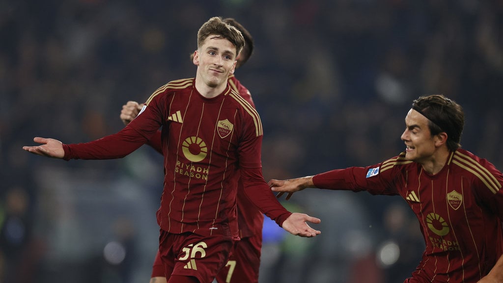 as-roma-tundukkan-frankfurt-2-0-selangkah-lagi-ke-play-off-liga-europa