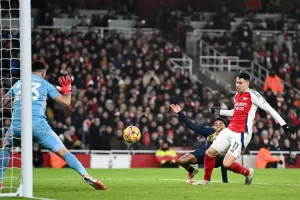 arsenal-gagal-pertahankan-keunggulan-bermain-imbang-2-2-dengan-aston-villa
