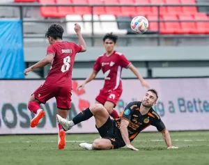persija-jakarta-tunduk-di-kandang-psm-makassar-dengan-skor-0-1
