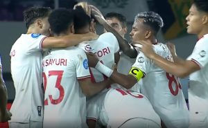 prediksi-pertandingan-malut-united-vs-pss-sleman-susunan-pemain-dan-analisis