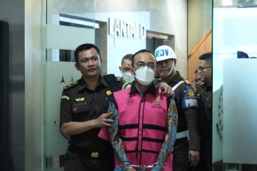 skandal-minyak-mentah-manipulasi-ron-90-jadi-92-negara-rugi-rp-1937-triliun