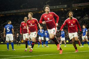 kartu-merah-dorgu-dan-kemenangan-dramatis-manchester-united-atas-ipswich-town