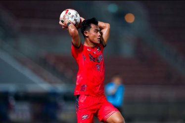 pratama-arhan-bersinar-bangkok-united-selamatkan-diri-dari-kekalahan-di-markas-sydney-fc