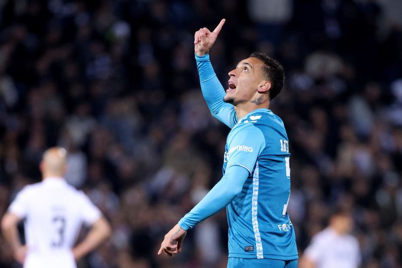 antony-bersinar-real-betis-melaju-ke-perempat-final-uefa-conference-league-berkat-gol-krusialnya