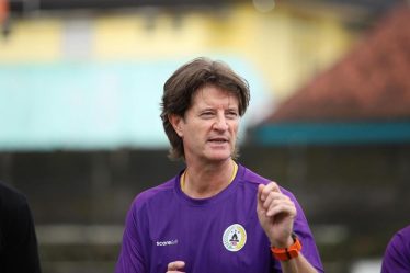 3-kekalahan-beruntun-pss-sleman-huistra-pasang-target-36-poin-di-tengah-ancaman-boikot-ultras